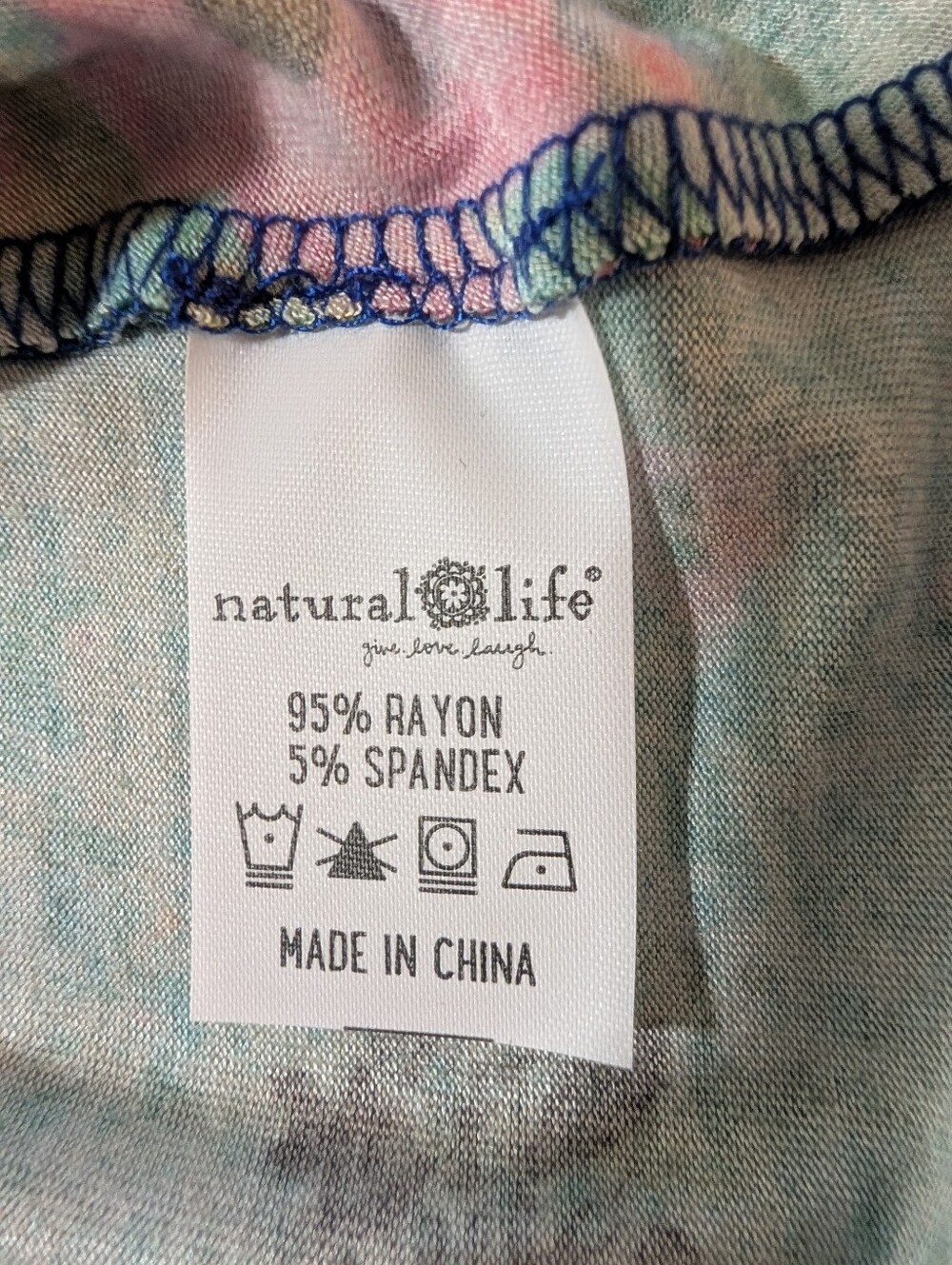 A-114 Natural Life Floral Print Flutter Sleeve Top NWT Large - Picture 7 of 9